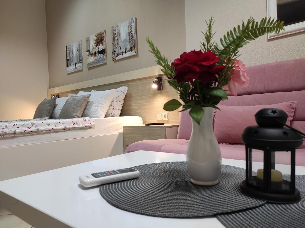 Guest House Nova โมสตาร์ ภายนอก รูปภาพ